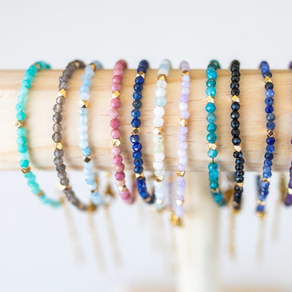 Bracelet Beautiful Amazonite Gemstone Beaded Bracelet Teal Turquoise color CUTE - Picture 4 of 6